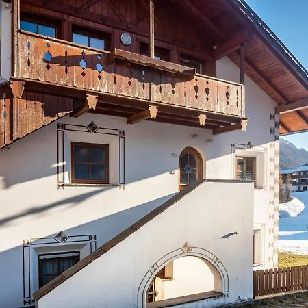 Bel A Parte Apartment Vigo di Fassa